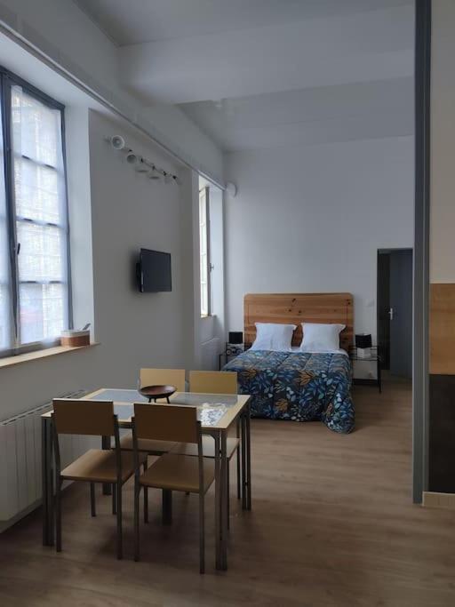 Appartement Avec Parking Prive Saumur Dış mekan fotoğraf